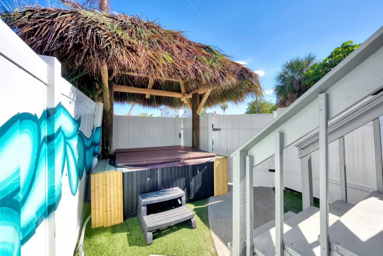 Mermaid House With Pool Jacuzzi Steps To Siesta Key Beach Σεϊρασότα Εξωτερικό φωτογραφία
